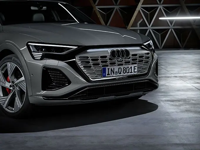 audiq8e tron2