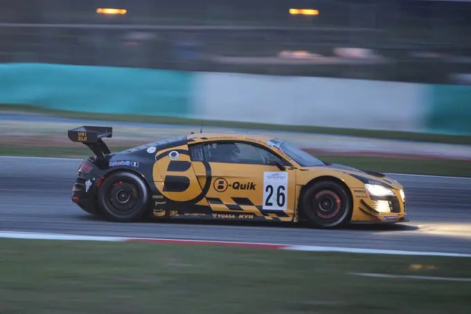 b quick racing