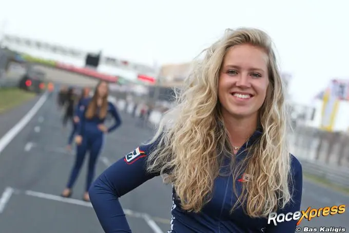 babes autosport a81f6166