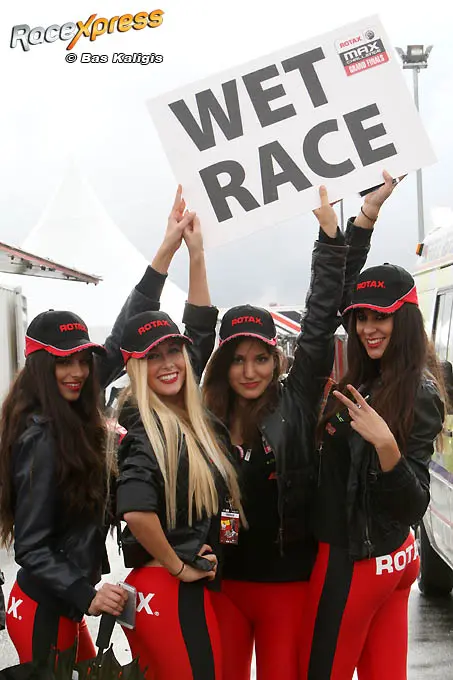 babes wet race a81f9466 rx 680