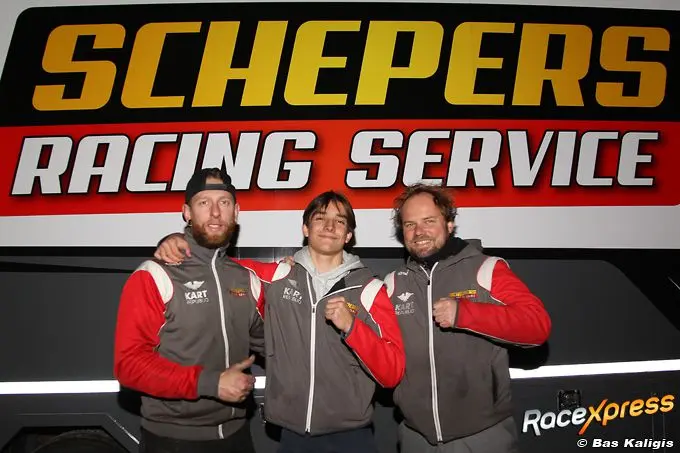 belgisch kart kampioen maxim dirickx midden gaat met schepers racing service naar de rotax max grand finals naar bahrein
