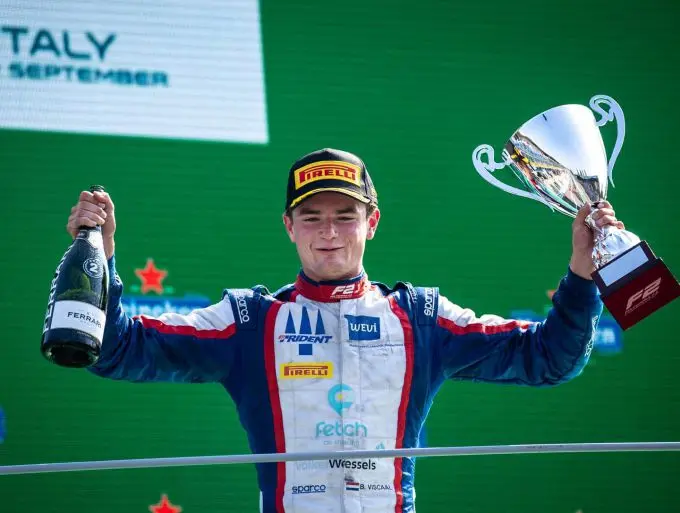 bent podium
