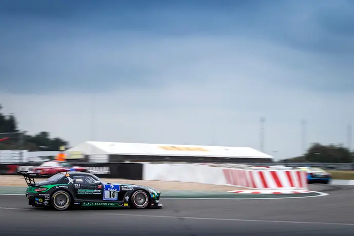 black falcon nurburgring 24 hours
