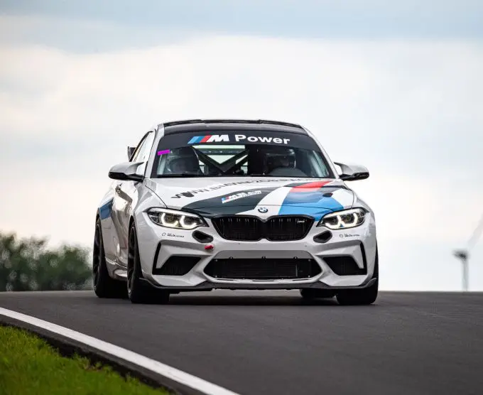 bmw m2cs racing cup benelux