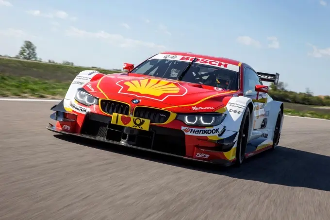 bmw m4 dtm shell farfus