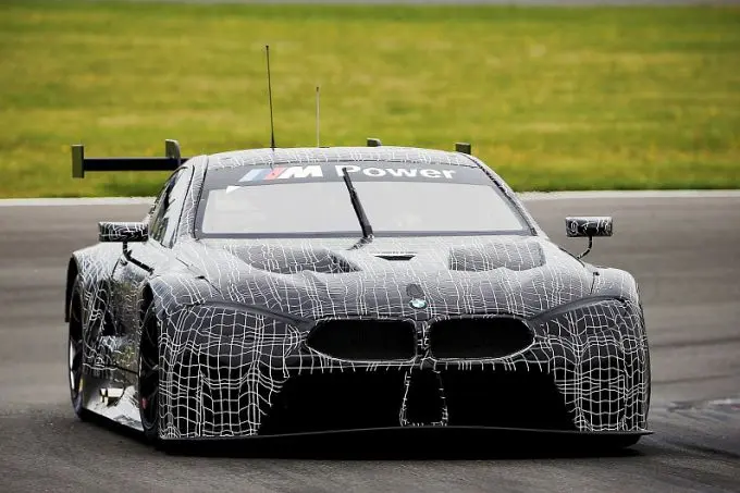 bmw m8 gte 1