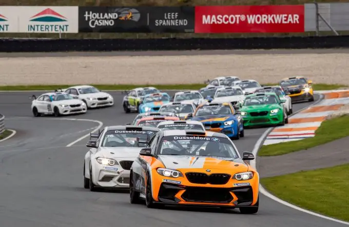 bmw racing cup de bmw racing cup staat voor volle startvelden close racing en plezier ook in de komende jaren 221107