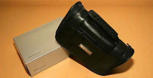 bmwtoiletcase op 2