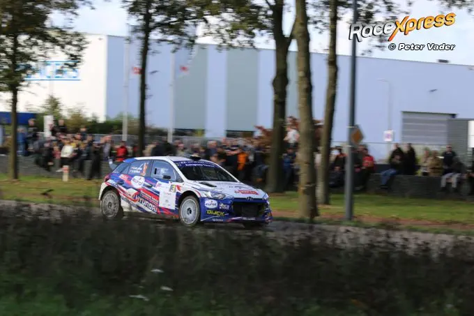 bob de jong hyundai neus rx logo pov 680x453