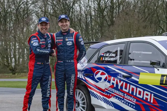 bob de jong rallying bjorn degandt links en bob de jong gaan voor titelprolongatie in 2020 200313