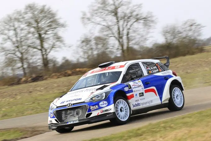 bob de jong rallying in de ele rally wil bob de jong zijn hyundai i20 r5 de sporen geven 180525