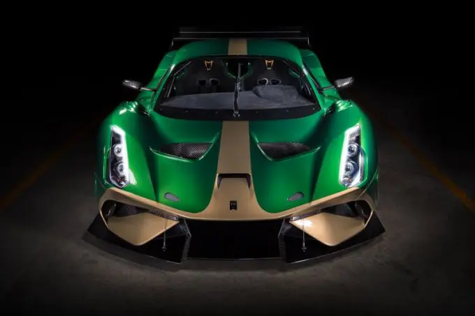 brabhambt62frontview1 jpg 283892 low