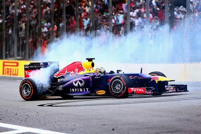 brazil gallery formula one interlagos 2013 red bull racing sebastan vettel donuts