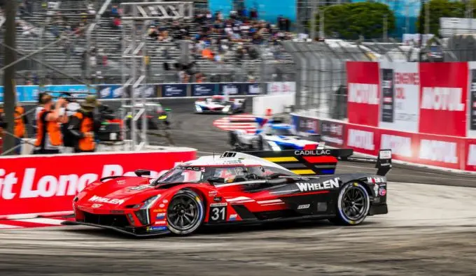 cadillac preview laguna seca 2