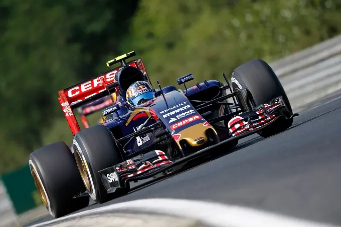 carlos sainz 20150724123152 83e0b769
