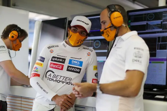 carlos sainz a better tomorrow