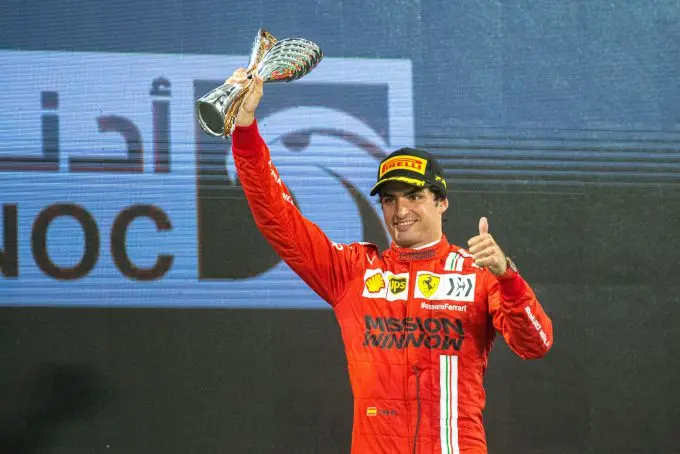 carlos sainz abu dhabi