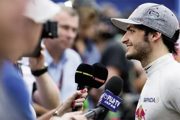 carlos sainz albert park