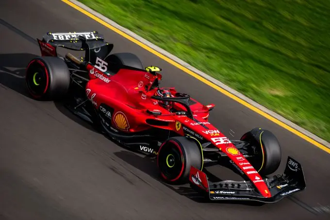 carlos sainz aus