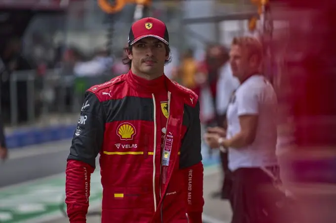 carlos sainz dnf