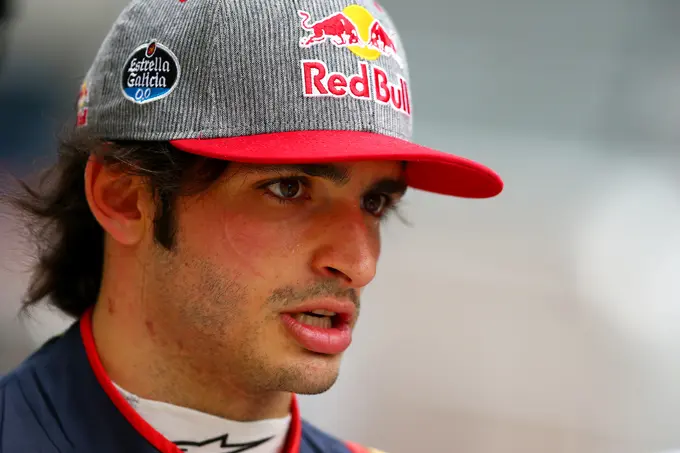 carlos sainz f1 toro rosso