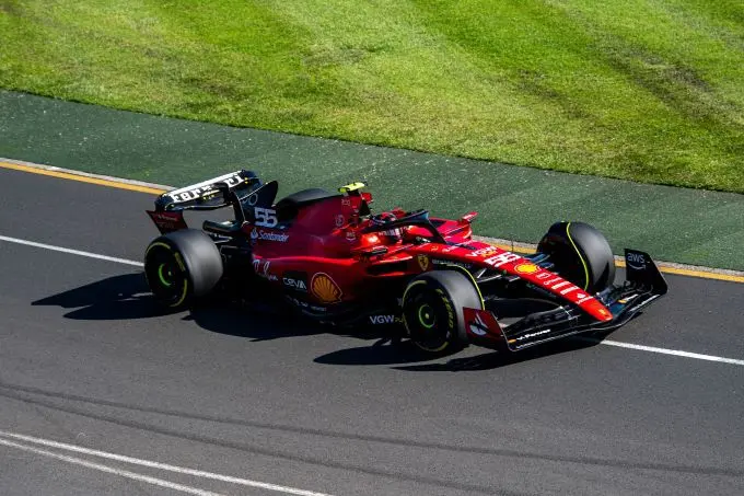 carlos sainz ferrari actie 230070 scuderia ferrari australian gp sunday