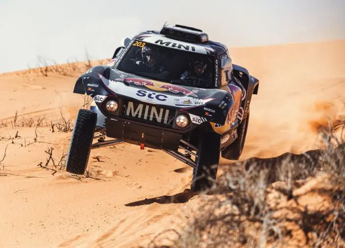 carlos sainz hail baja