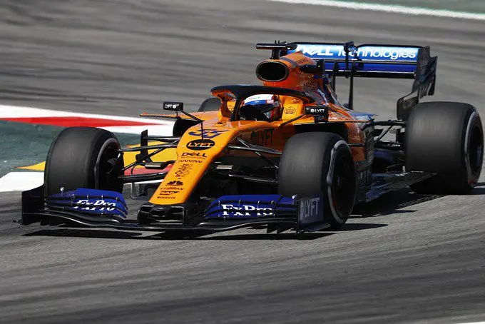 carlos sainz mclaren f1