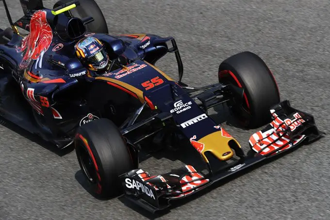 carlos sainz scuderia toro rosso rx