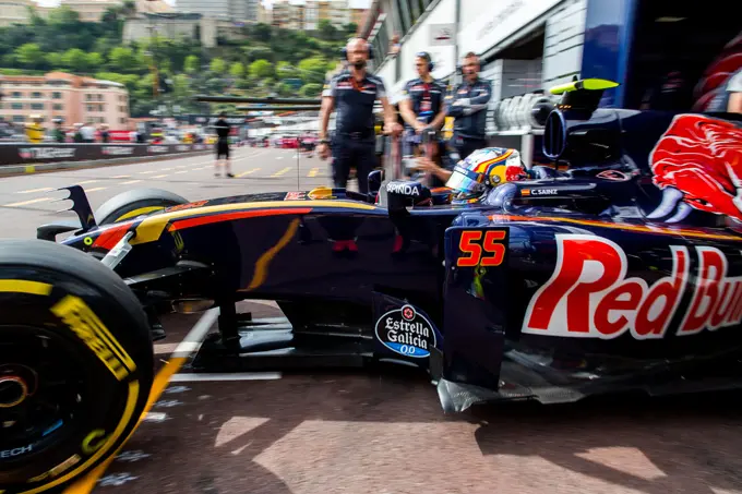carlos sainz toro rosso f1