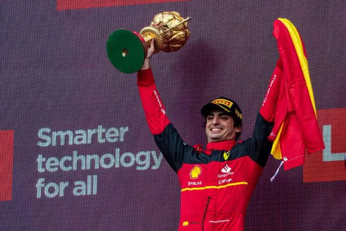 carlos sainz winnaar gp brittannie 220066 scuderia ferrari british gp sunday