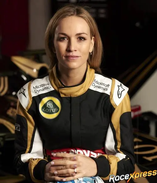 carmen jorda lotus f1 babe photo 1a spain 1