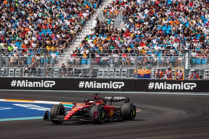 charles leclerc actie track gp miami 230058 gp miami 2023 sunday