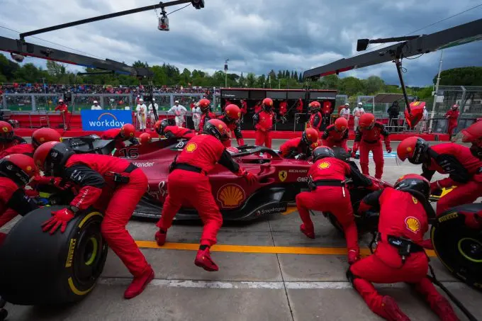 charles leclerc pitstop imola