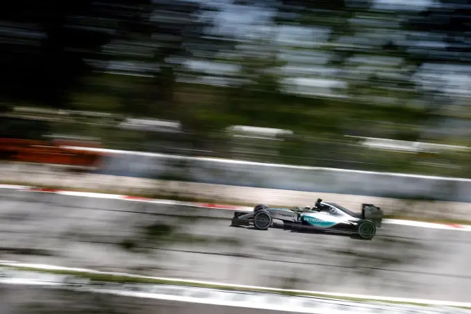 circuito de cataluyna hamilton