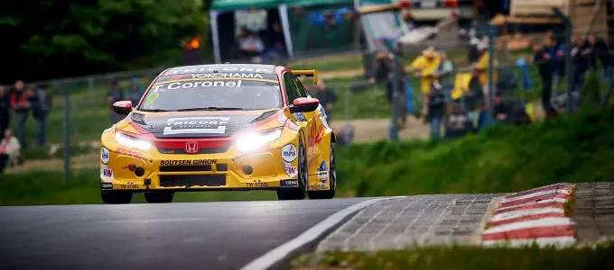 coronelwtcrnurburgring