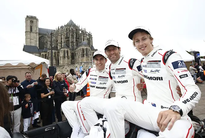 coureurs porsche 919 hybrid 1