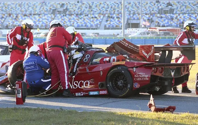 crash rolex 24 daytona