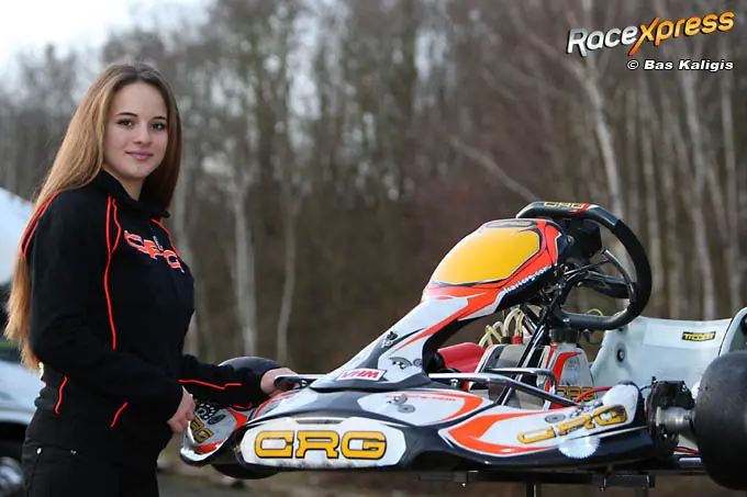 crg eline a81f3740 vs