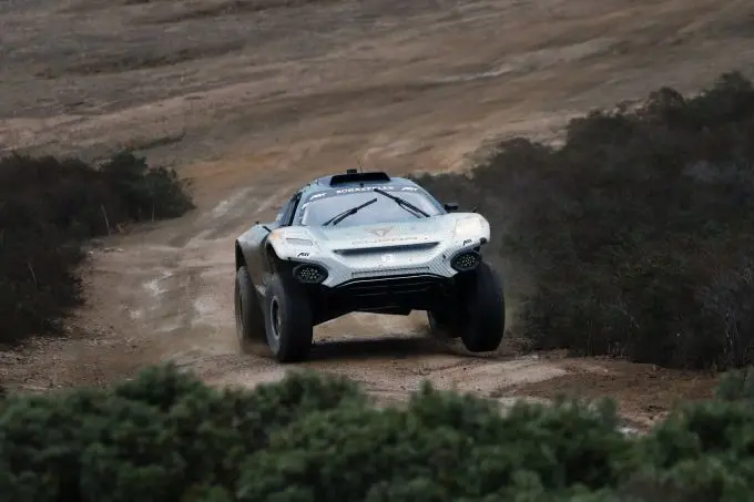 cupra claims its first extreme e podium at the island x prix in sardinia 02 hq