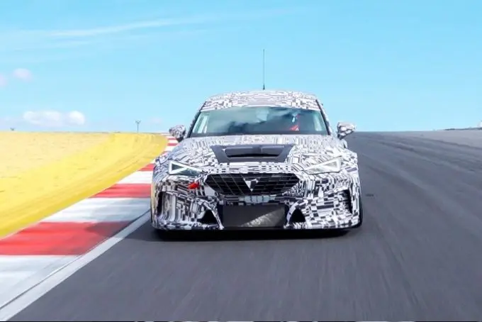 cupra leon competiciyn rolt deels uit de 3d printer 1