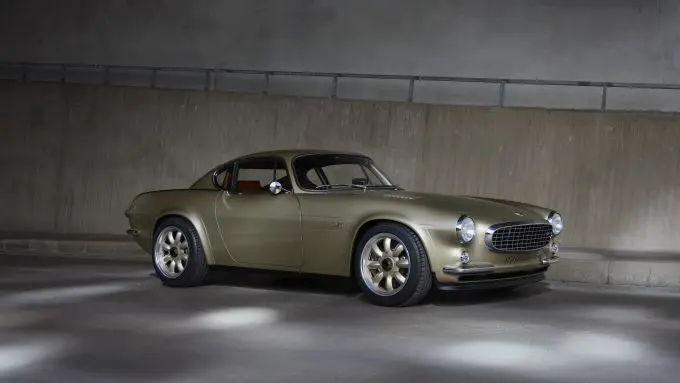 cyan volvo p1800 8 s