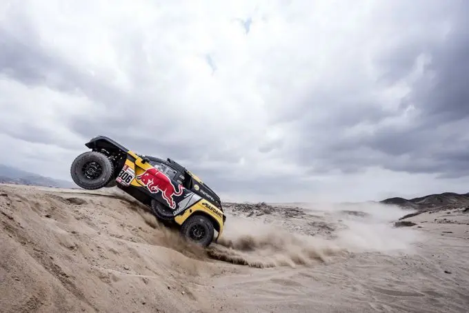 dakar 2019 sebastien loeb winnaar 2e etappe 50065986 2158517600874202 4624555982419132416 n