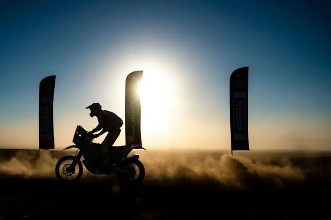 dakar 2020 motorbikes