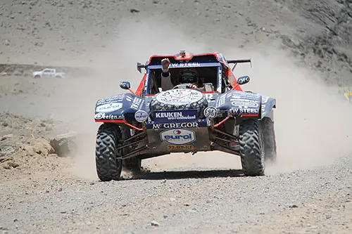 dakar rally 2011 tim coronel rx 500