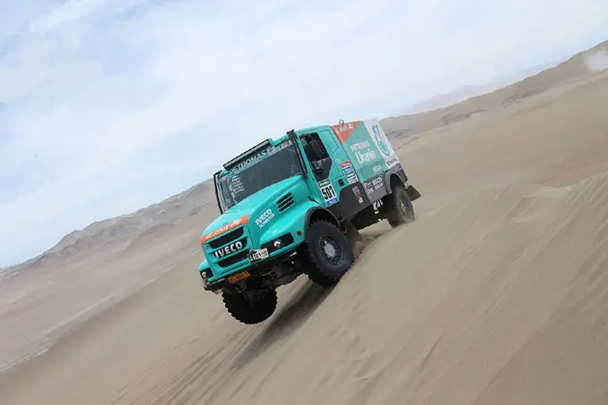 dakar team de rooy gerard de rooy rx 680