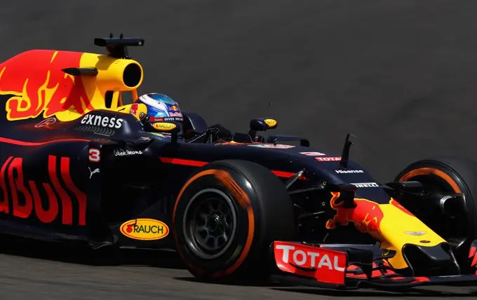 daniel ricciardo 3