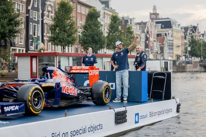 daniel ricciardo amsterdam 2