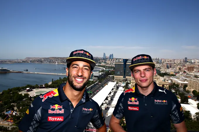daniel ricciardo en max verstappen