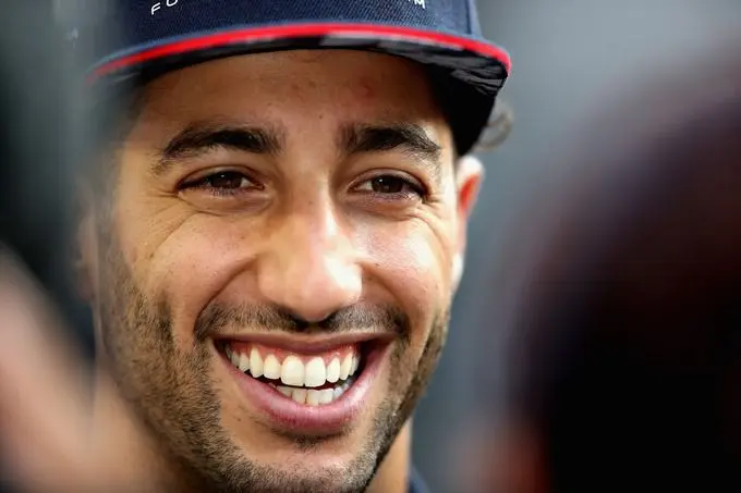 daniel ricciardo red bull 3